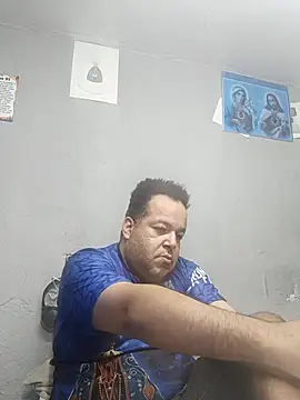 UrsoBissexualPauGrosso online show from May 2, 3:00 am