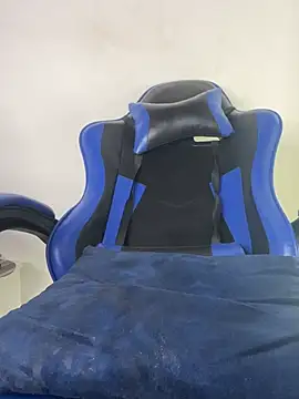 Snapshot of Maddie_7 chatting on March 2, 5:08 am Maddie 7 online show from March 2, 5:08 am