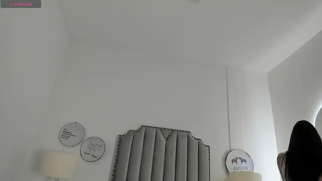 Snapshot of dulcenyra7 chatting on March 5, 3:35 am dulcenyra7 online show from March 5, 3:35 am