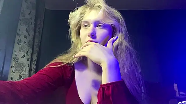 Snapshot of ShariLappas chatting on April 16, 1:12 pm ShariLappas online show from April 16, 1:12 pm