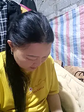 phay79 online show from March 18, 1:47 pm