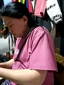 phay79 online show from March 26, 1:17 pm