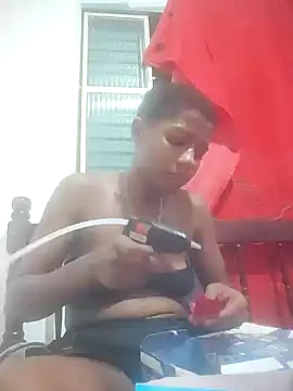 Snapshot of rakeliii chatting on March 12, 6:08 am rakeliii online show from March 12, 6:08 am