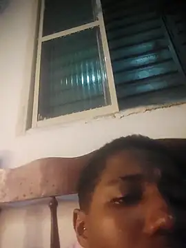 Snapshot of rakeliii chatting on March 19, 6:39 am rakeliii online show from March 19, 6:39 am