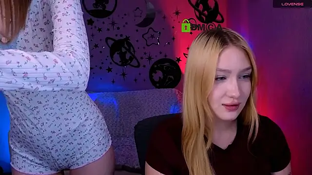 chloe ley online show from July 1, 10:09 pm