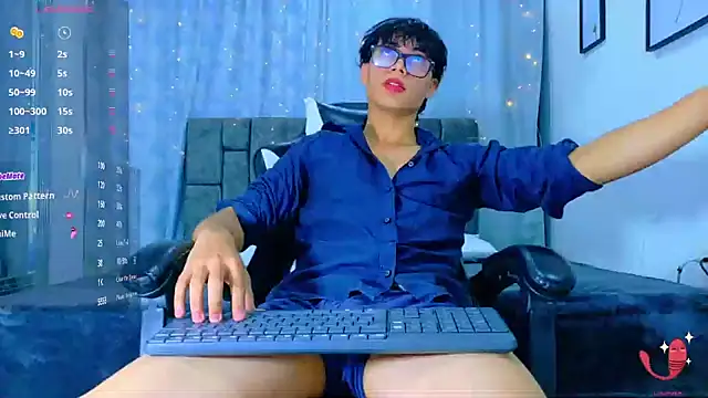 Snapshot of Dantekent chatting on March 2, 2:13 pm Dantekent online show from March 2, 2:13 pm