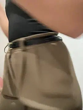 Luarin online show from February 28, 11:28 pm