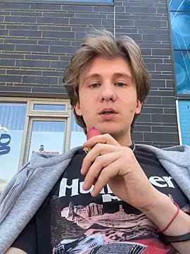 your boy NL online show from May 22, 1:06 pm