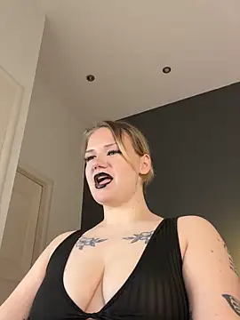 seesamnoir online show from April 12, 6:29 am