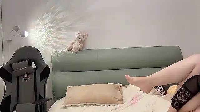 Susu-36E online show from March 14, 6:24 pm