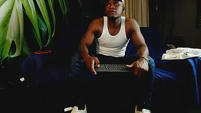 DarianWill18 online show from March 1, 3:08 am