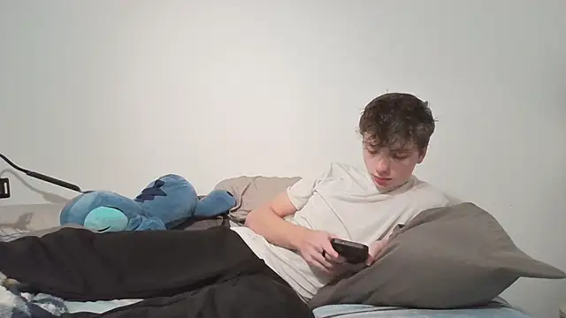 Snapshot of 1XxJasonxX1 chatting on March 1, 5:31 am 1XxJasonxX1 online show from March 1, 5:31 am