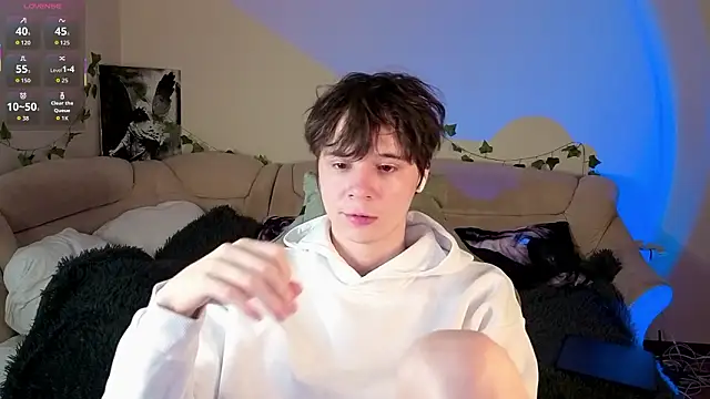 AnthonyCuutie online show from March 6, 5:26 am