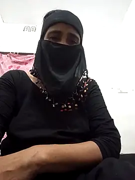 Snapshot of Ara_mery1 chatting on February 27, 8:42 pm Ara mery1 online show from February 27, 8:42 pm