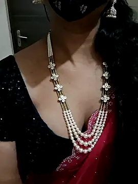 Snapshot of AnushaTelugu chatting on July 20, 6:32 pm AnushaTelugu online show from July 20, 6:32 pm