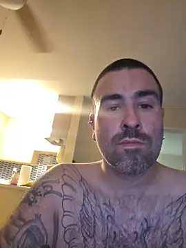 Biggbaddwulf7 online show from May 12, 1:52 pm