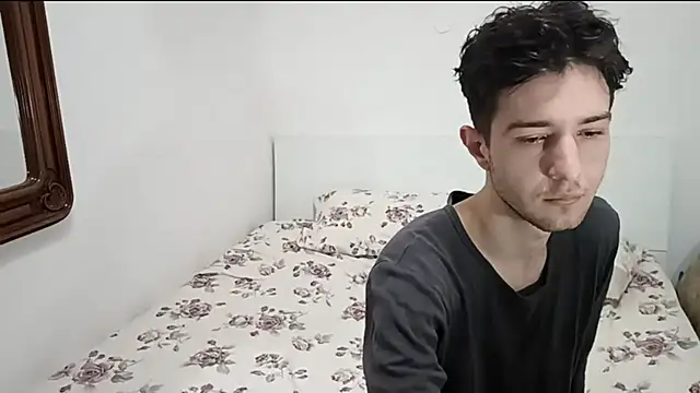  ZaneX online show from March 18, 8:01 pm