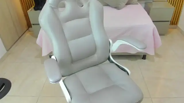 Hanna irfan online show from March 27, 12:05 pm