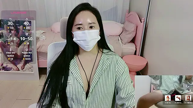 myboy6989 online show from June 26, 2:49 am