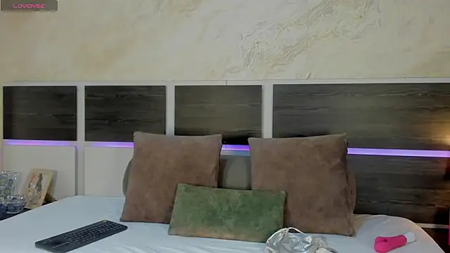 Natalia Cruzz online show from June 1, 7:59 pm