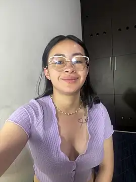 Anni Rose online show from April 15, 9:38 am