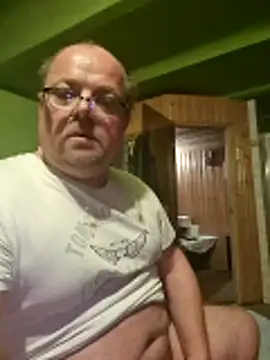 Langoloajkak01 online show from February 28, 1:23 pm