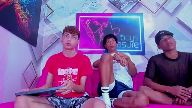 Aron guys online show from February 28, 5:03 pm