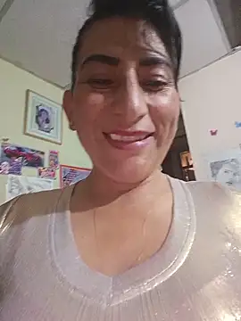 Lucia Rios online show from May 22, 11:43 pm