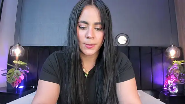 alejandra  garcia online show from April 8, 3:17 am