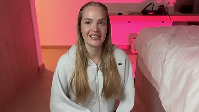 xo madeline online show from May 11, 2:06 am