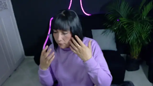 Valeriaa cruz online show from March 8, 12:09 pm