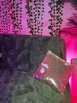  CarlaDoll online show from June 7, 9:51 pm