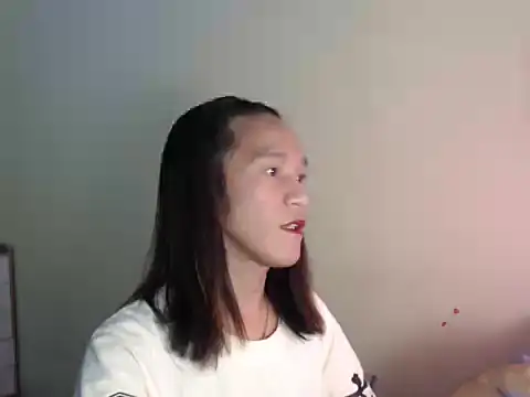 Snapshot of ashelyxyn69xx chatting on March 1, 3:47 pm ashelyxyn69xx online show from March 1, 3:47 pm