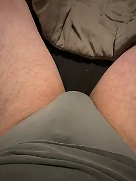 Snapshot of PurpleDevil-69 chatting on March 1, 3:41 am PurpleDevil-69 online show from March 1, 3:41 am