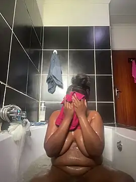 Snapshot of friendlybitch22 chatting on March 14, 9:59 am friendlybitch22 online show from March 14, 9:59 am