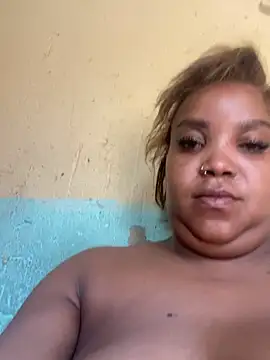 friendlybitch22 online show from April 11, 9:24 am