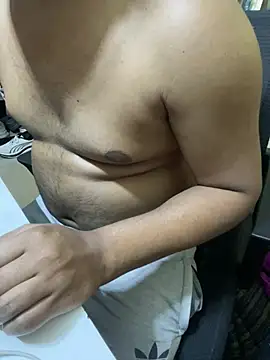 Snapshot of Daddyfuck_01 chatting on April 12, 10:53 am Daddyfuck 01 online show from April 12, 10:53 am