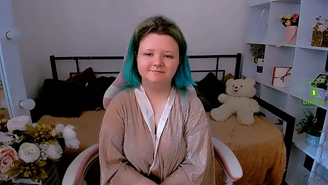 Lunaar  online show from March 12, 7:47 am