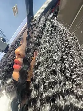 Mia-villalobos online show from July 25, 2:36 pm