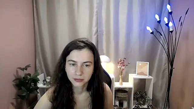 MistyBree online show from July 11, 8:06 am