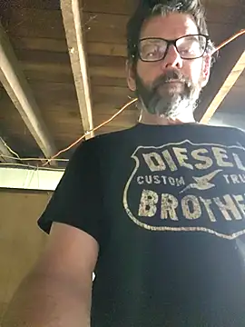 ultimateBWC online show from April 18, 3:21 am