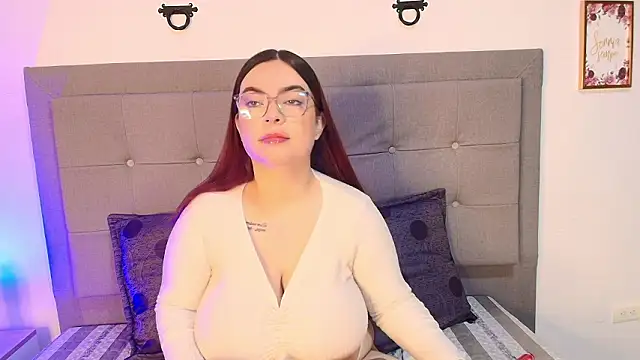 Kiara noirr online show from March 28, 11:32 am