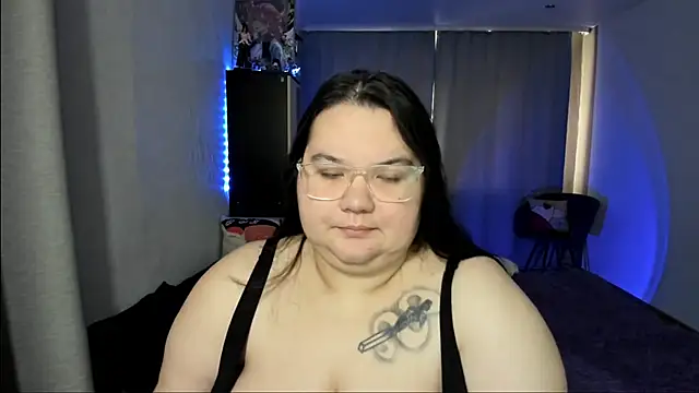 Snapshot of YoshinoSomei chatting on April 16, 5:52 am YoshinoSomei online show from April 16, 5:52 am