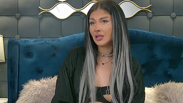 Snapshot of MisssKaya chatting on April 6, 2:18 pm MisssKaya online show from April 6, 2:18 pm