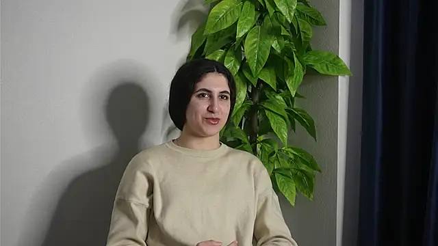 Snapshot of NellieKook chatting on March 1, 5:20 am NellieKook online show from March 1, 5:20 am