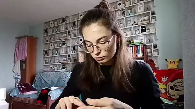 JInaMillsap online show from April 10, 7:13 am