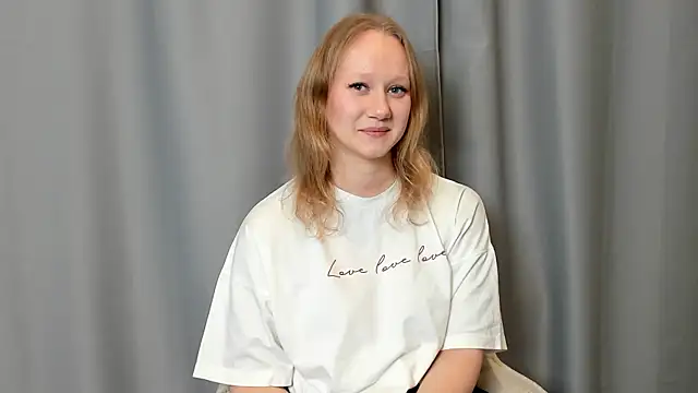 CarmelPawelk online show from March 1, 1:24 pm