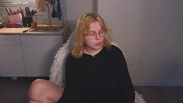 soft focus online show from May 30, 4:53 am