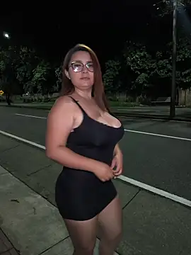 maleja smmith online show from April 5, 4:31 am