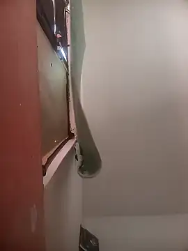 jlrg05 online show from March 1, 3:14 pm